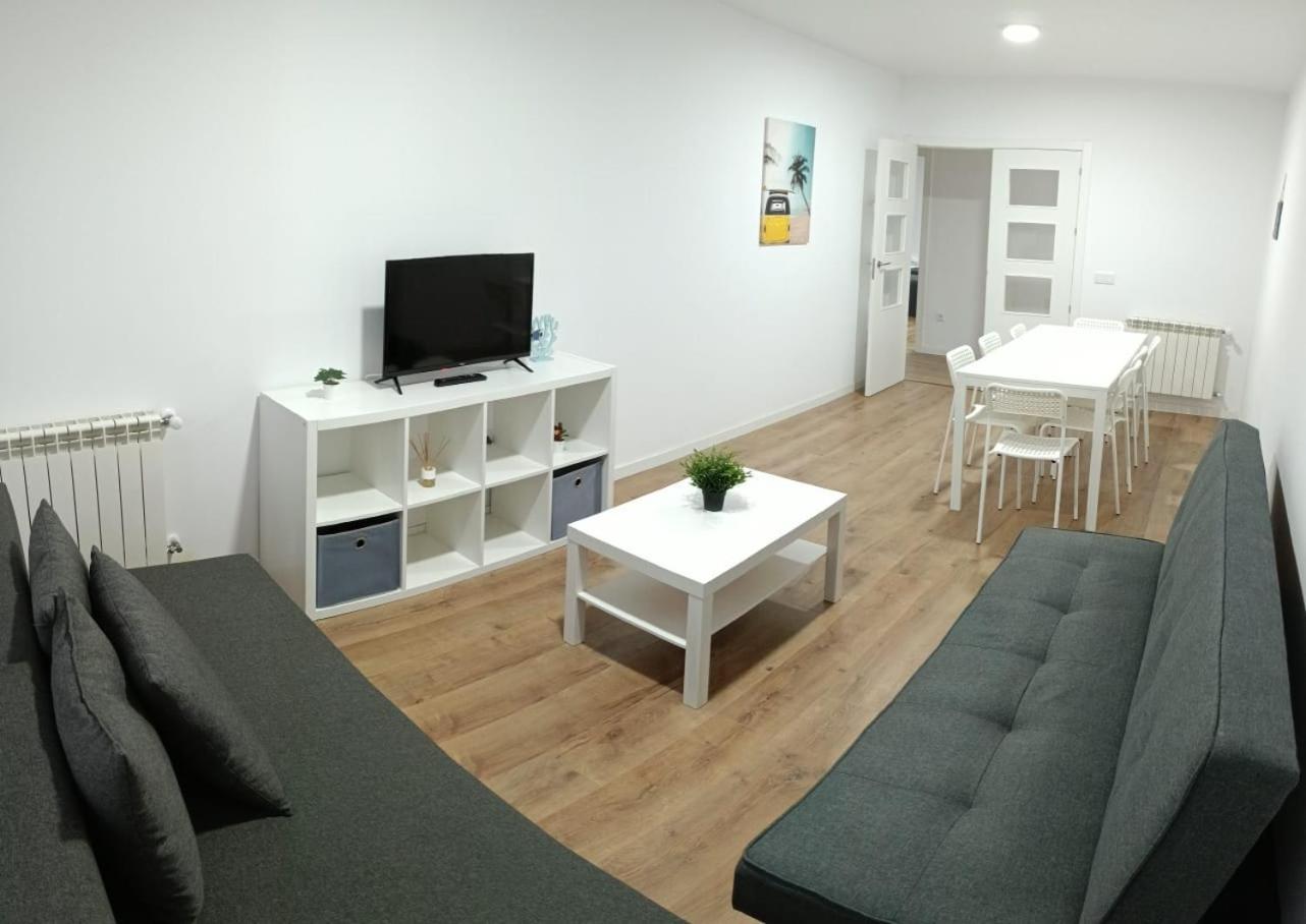 Isla Pancha Vut Appartement Ribadeo Buitenkant foto